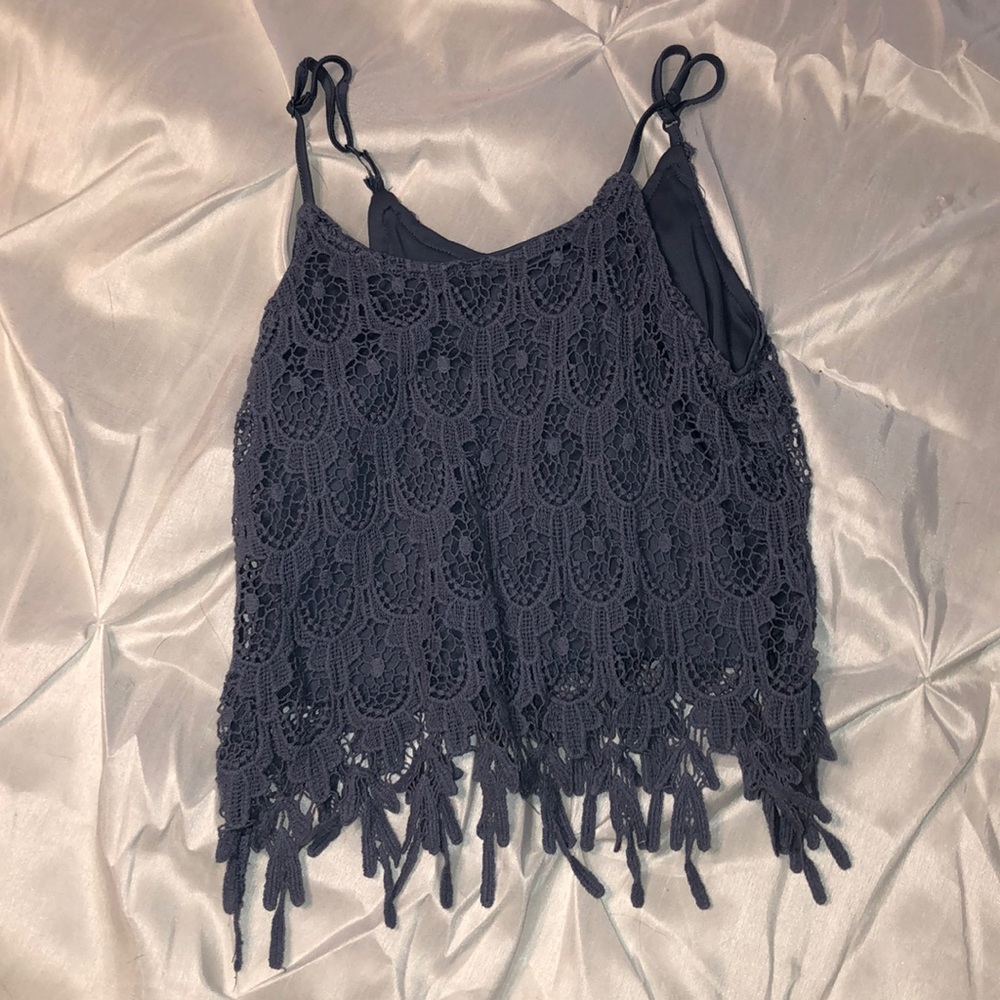 Lace crop too